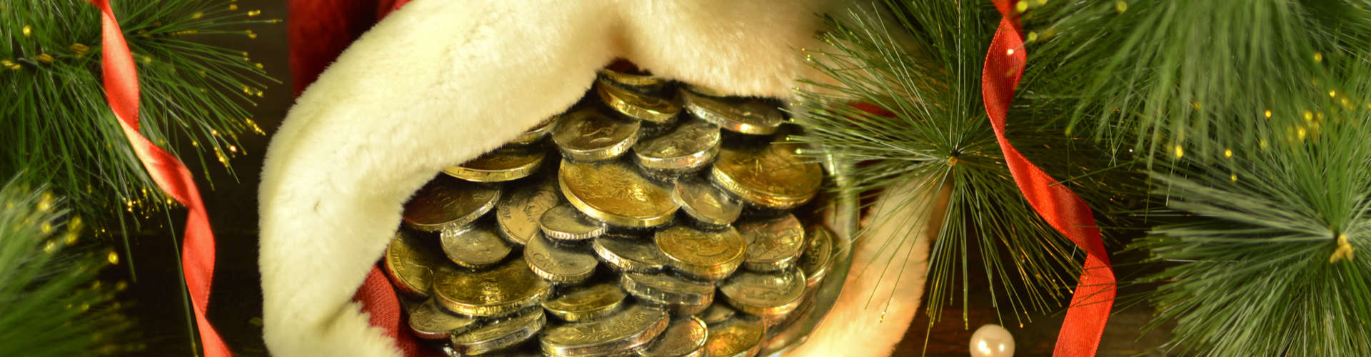 3-wise-ways-to-use-christmas-money-you-might-receive-this-festive-season